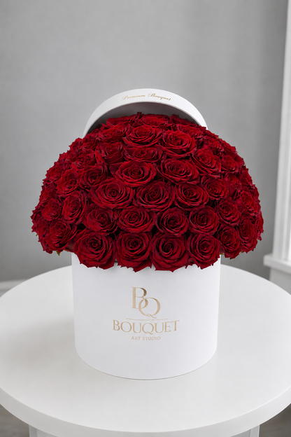 Flower Box “Scarlet Kiss” — Red Roses