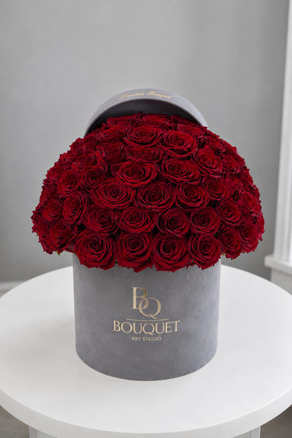 Flower Box “Scarlet Kiss” — Red Roses