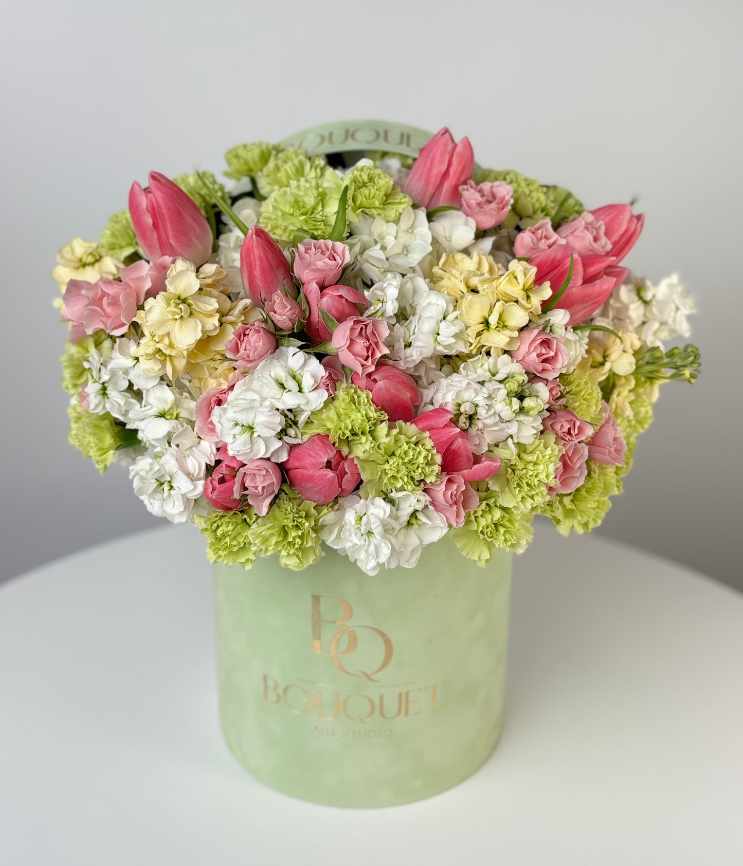 LUXURY SPRING FLOWER BOX