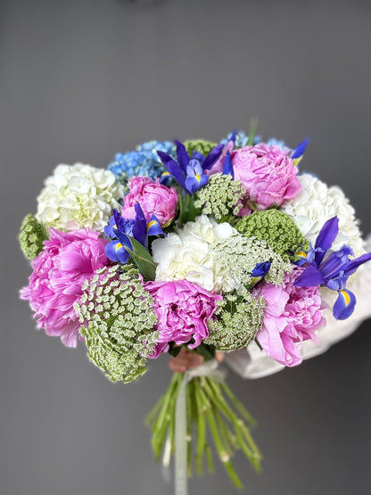LUXURY PINK PEONIES & BLUE HYDRANGEAS BOUQUET