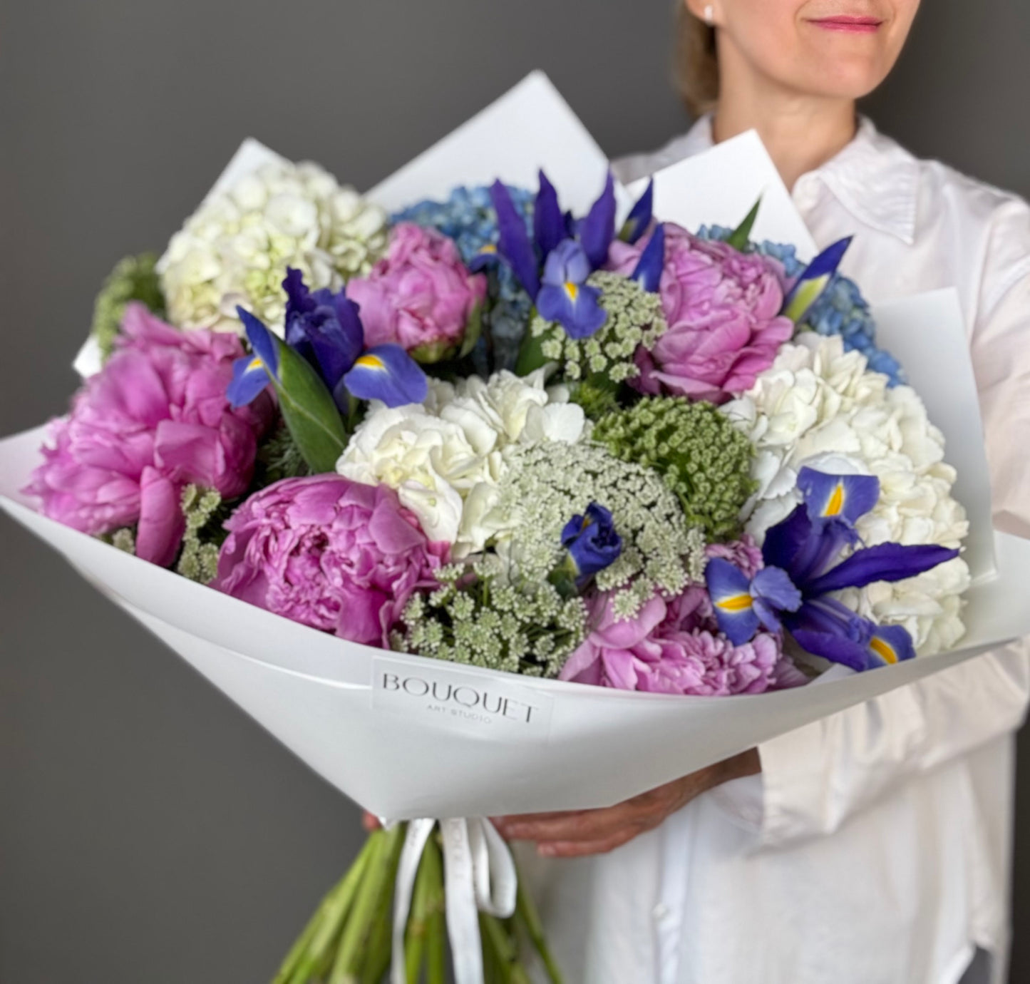 LUXURY PINK PEONIES & BLUE HYDRANGEAS BOUQUET