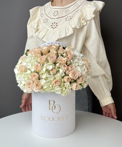 Velvet Crème — Hydrangea & Spray Roses