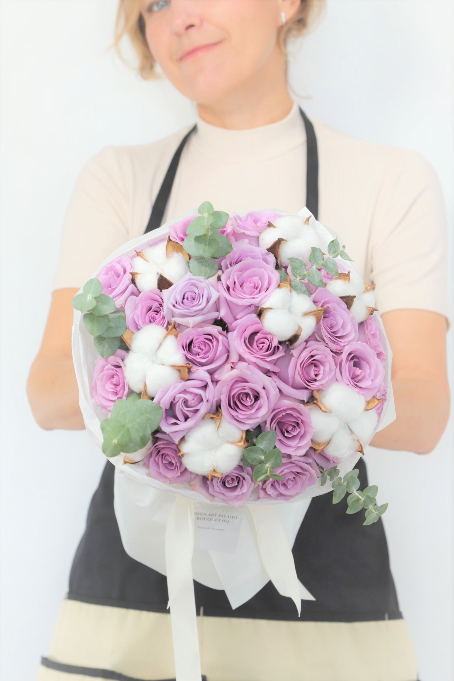 LAVENDER ROSES & WHITE COTTON