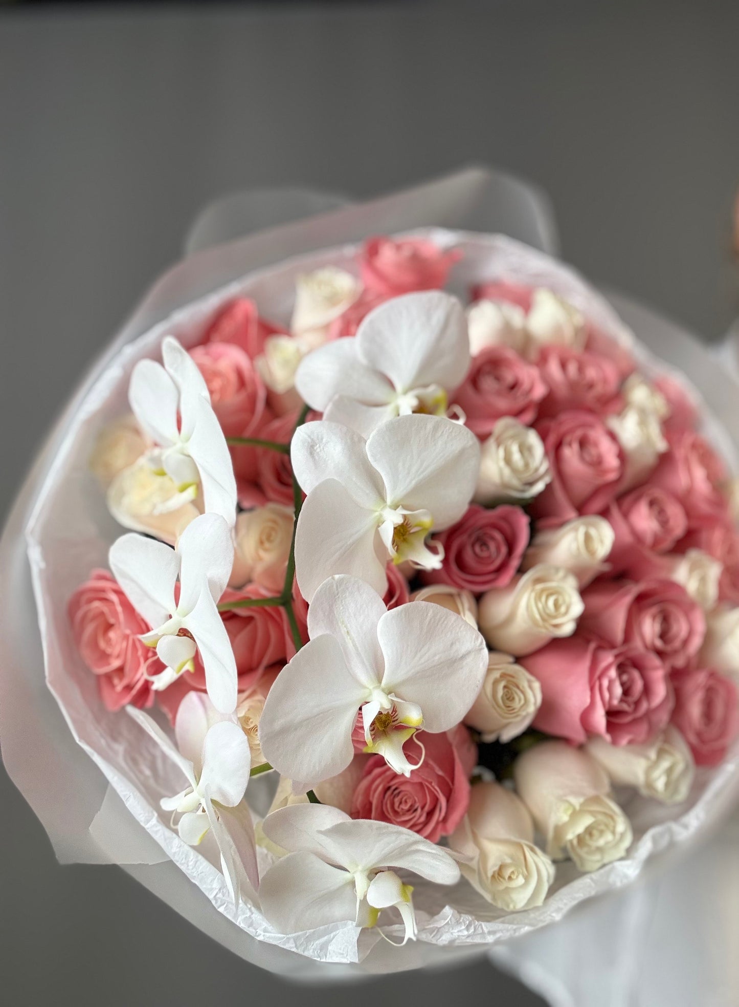 LUXURY ROSES & ORCHIDS BOUQUET