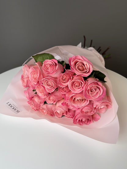 LUXURY  CORAL ROSES BOUQUET