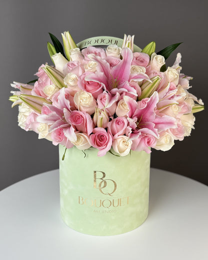 Premium Roses with Lilies