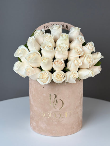Premium Nude Elegance – White Roses in Beige Velvet Box | BQ Bouquet