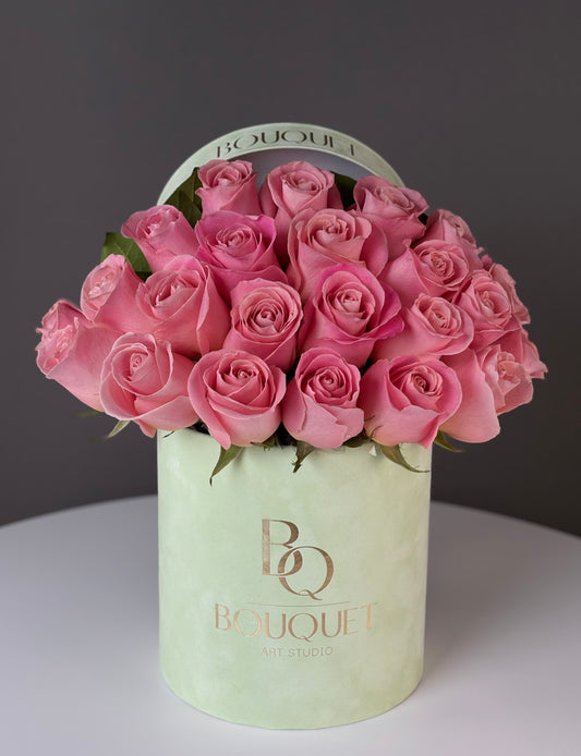 Coral Elegance & Signature Green Velvet Box