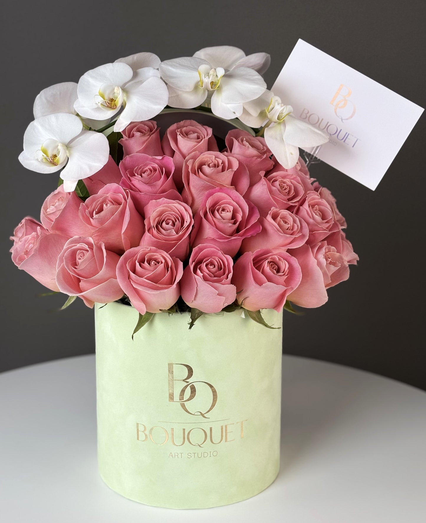 Coral Elegance & Orchid & Signature Green Velvet Box