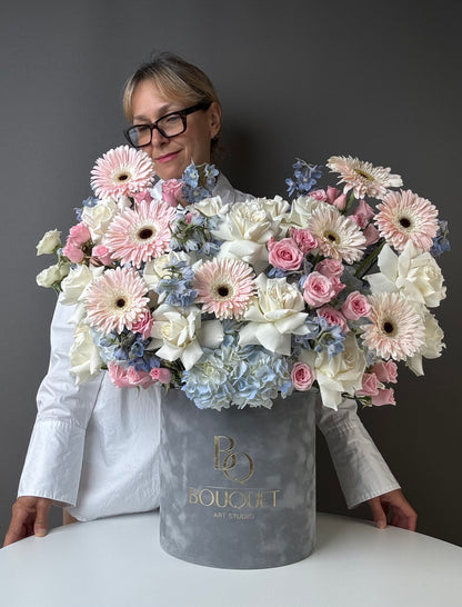 PASTEL ROSES | LUXE ARRANGEMENT| PREMIUM FLOWER BOX | BQ BOUQUET