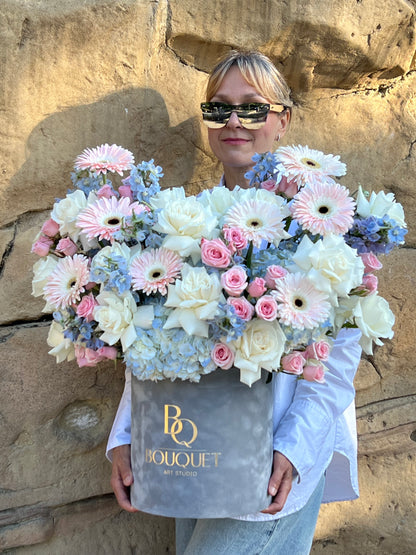 PASTEL ROSES | LUXE ARRANGEMENT| PREMIUM FLOWER BOX | BQ BOUQUET