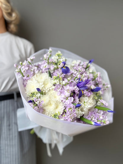 LUXURY LAVENDER STOCK & IRIS BOUQUET IN COSTA MESA