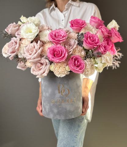 SILK ROSE COLLECTION – BESTSELLER HAT BOX IN SAN CLEMENTE