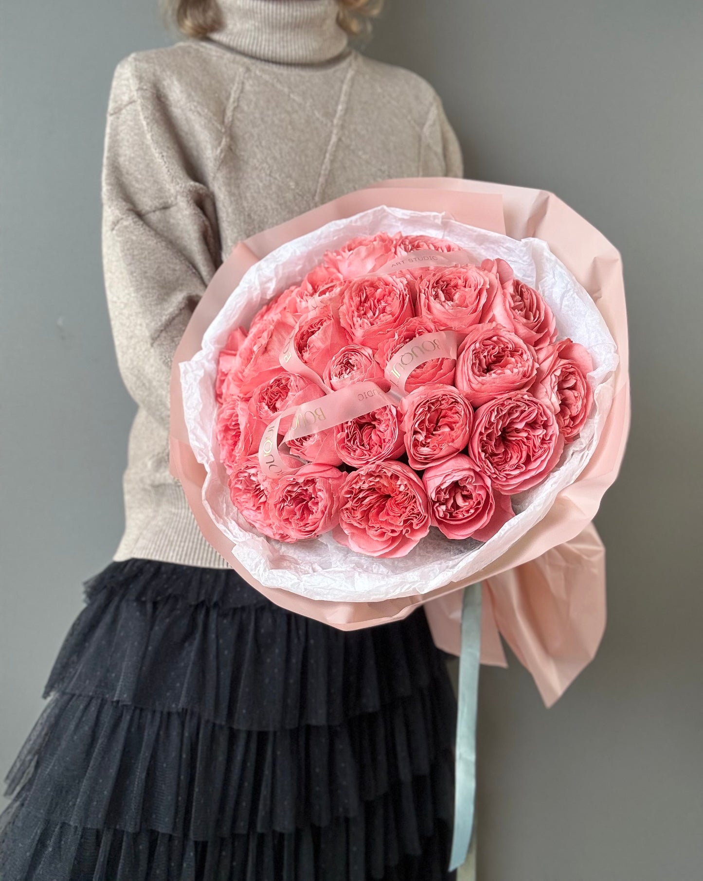 LUXURY PINK CANDY EXPRESSION ROSES BOUQUET / NEWPORT BEACH