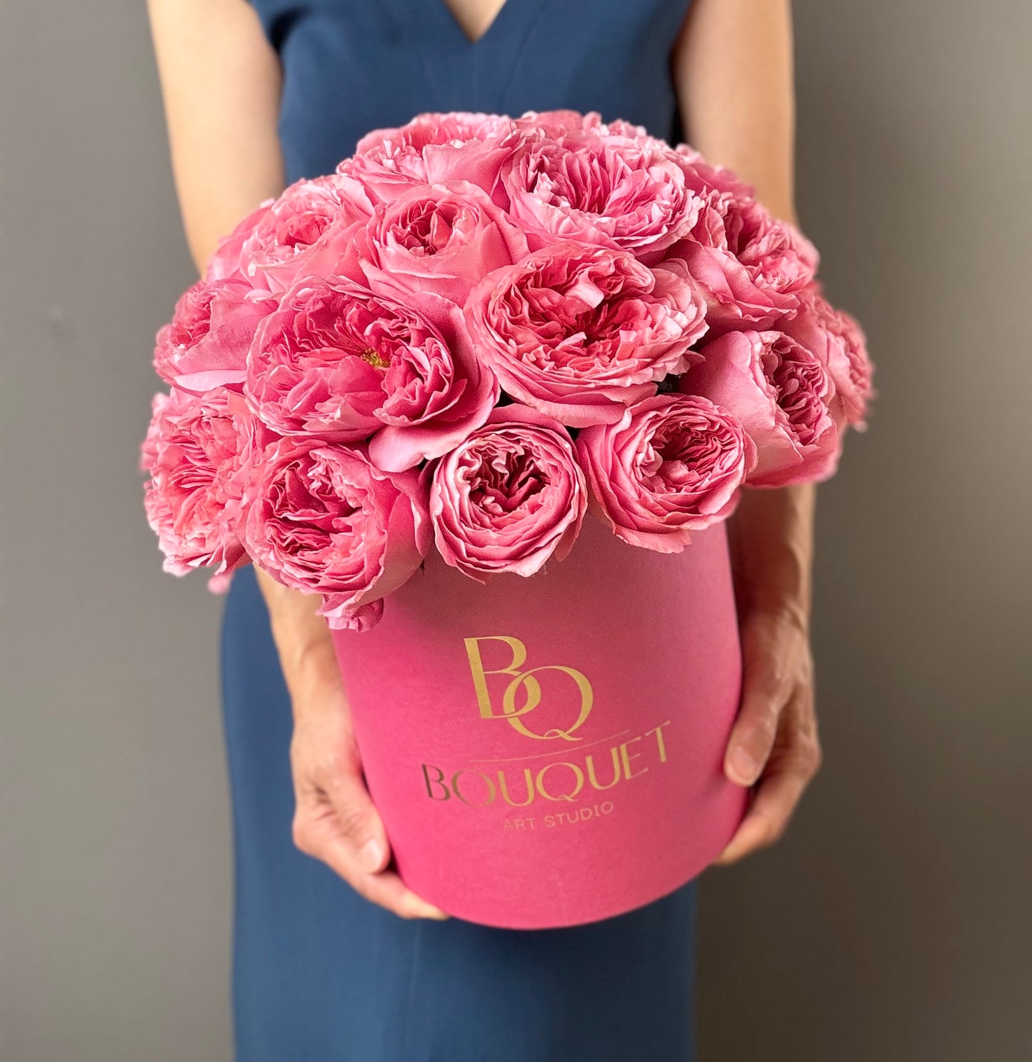 CANDY EXPRESSION GARDEN ROSES BOX IN NEWPORT BEACH