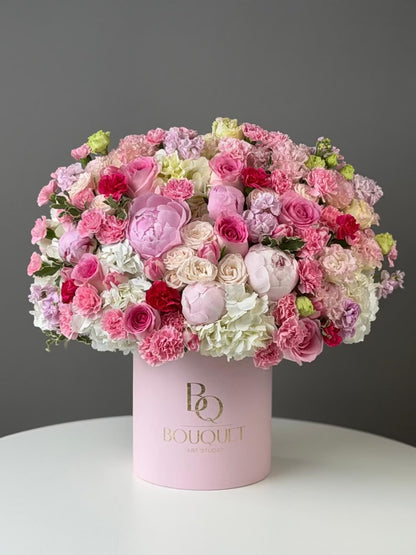 Luxury Pink Peonies & Roses Flower Box